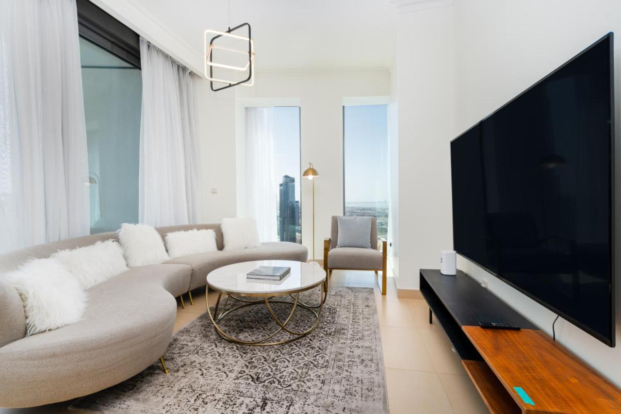 Ferienwohnung Vacay Lettings - Burj Vista High Floor Burj Khalifa & Fountain View Dubai Exterior foto